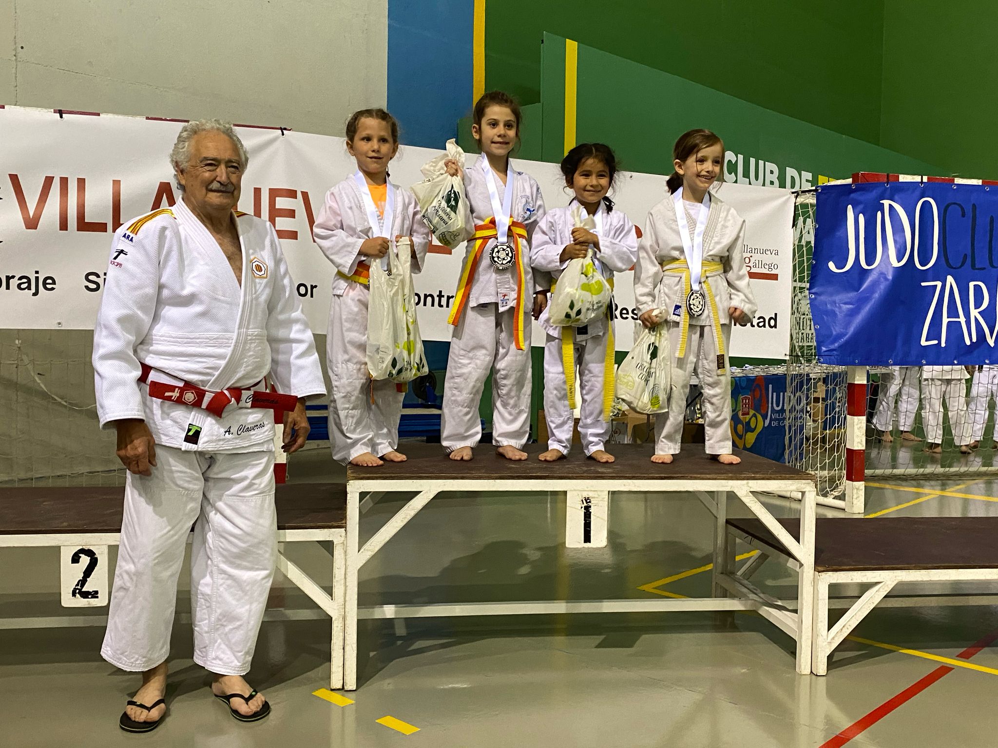 18 medallas en el Torneo San Isidro "Angel Claveras". Villanueva de Gallego 10-05-25